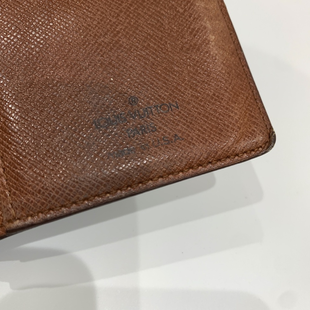 Louis Vuitton Brown Monogram Wallet - Picture 8 of 14